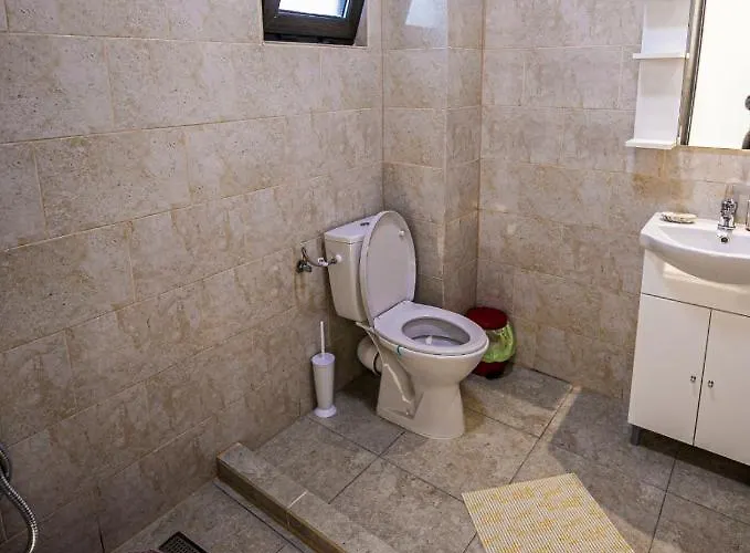 Complex Turistic N&s 2 Mai