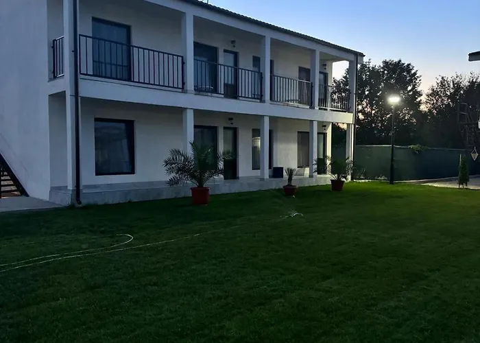 Complex Turistic N&s Pensiune 2 Mai