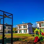 Guest house Complex Turistic N&s