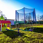 Complex Turistic N&s Guest house