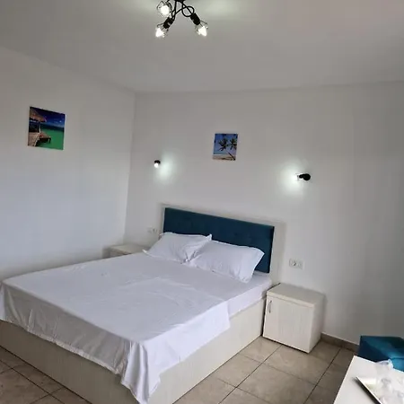 Guest house Complex Turistic N&s *
