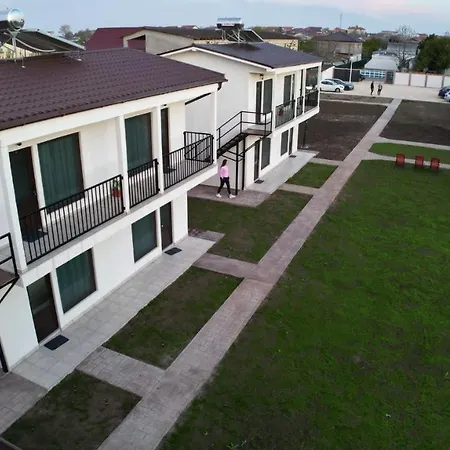 Guest house Complex Turistic N&s