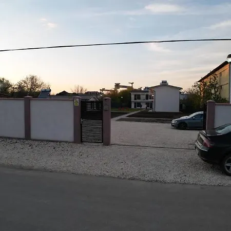 Complex Turistic N&s Guest house 3*