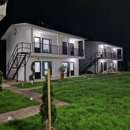 Complex Turistic N&s 3* 2 Mai