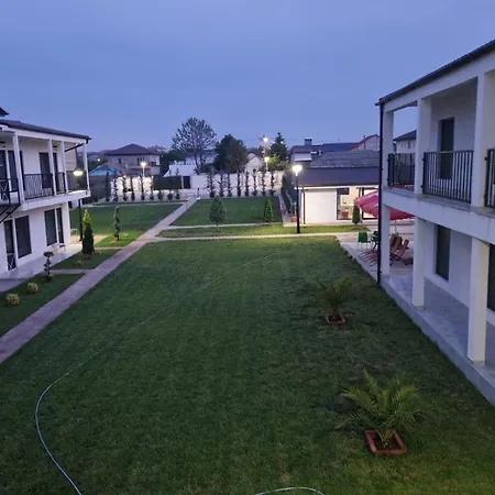 Guest house Complex Turistic N&s