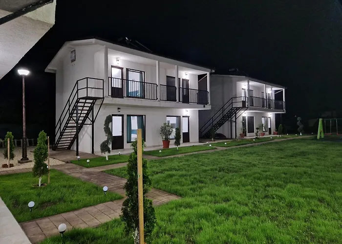 Complex Turistic N&s 3* ドウア・マ